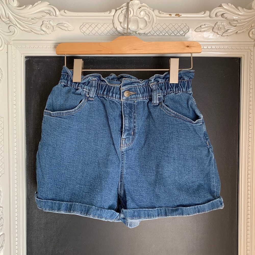 Cinched High Waisted Denim Shorts Size 6